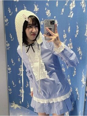 Shushu/Tong Knit Bonnet Hat Ivory Tie Strap Coquette Style One Size
